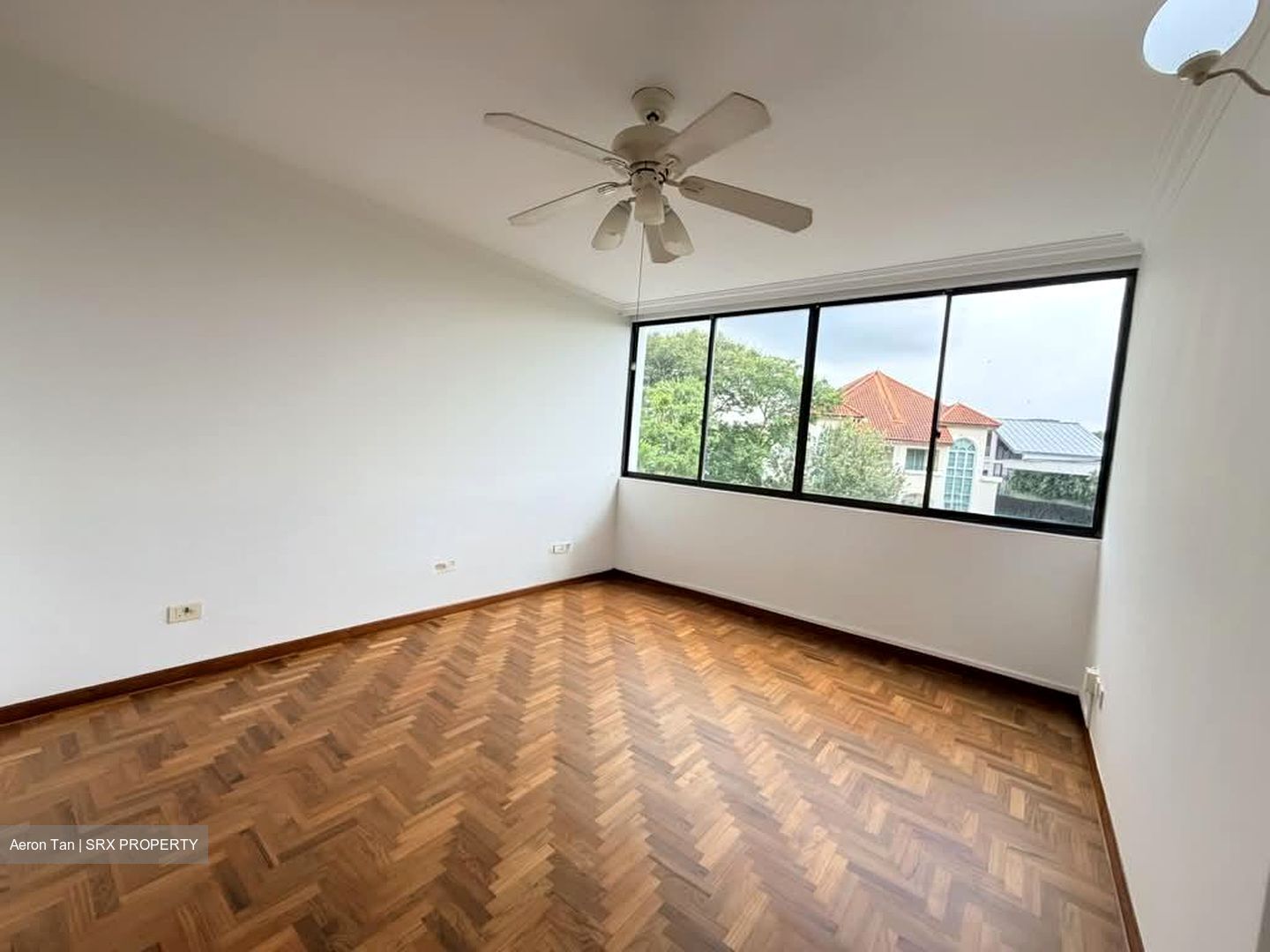 Coronation Road West (D10), Semi-Detached #598251421